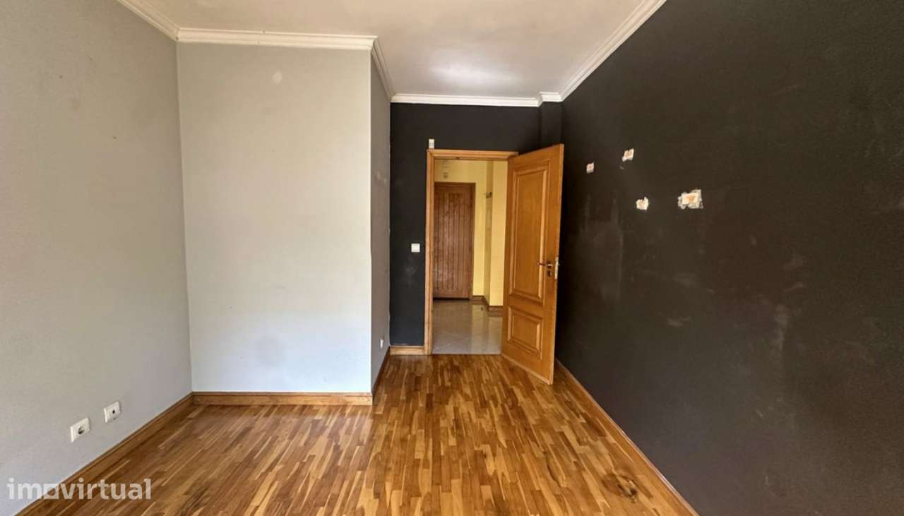 Venda de ótimo apartamento T2, Santa Maria Maior, Viana do Castelo - Grande imagem: 5/28