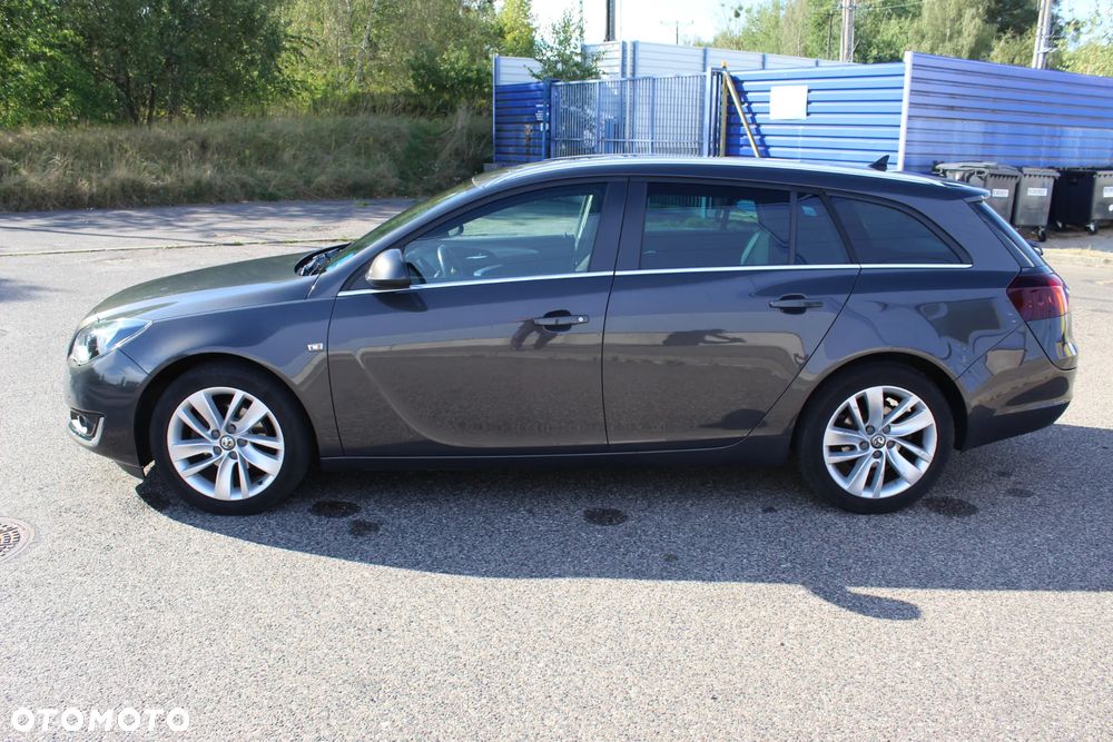 Opel Insignia - 28