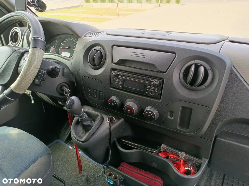 Renault Master - 15