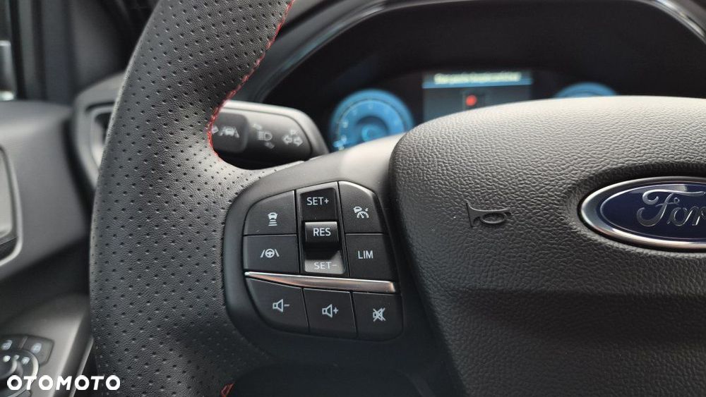 Ford Focus - 11