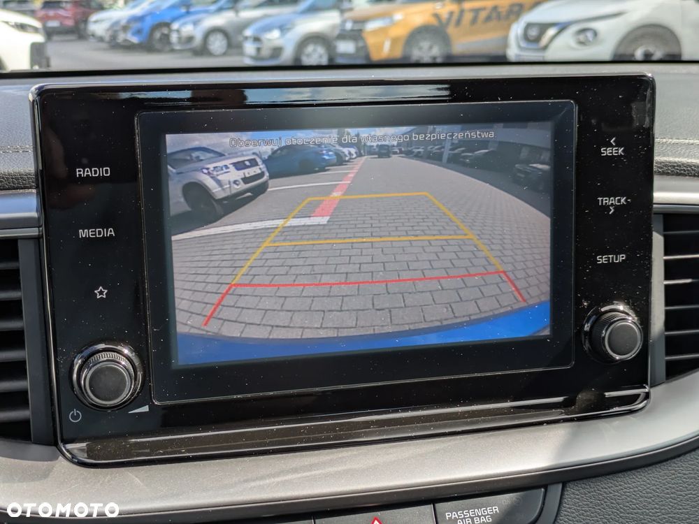 Kia Ceed 1.5 T-GDI M - 17