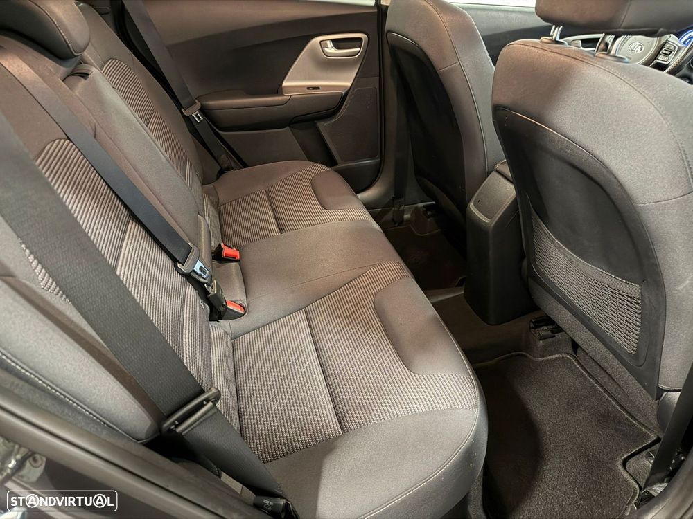 Kia Niro 1.6 GDi PHEV Urban - 23