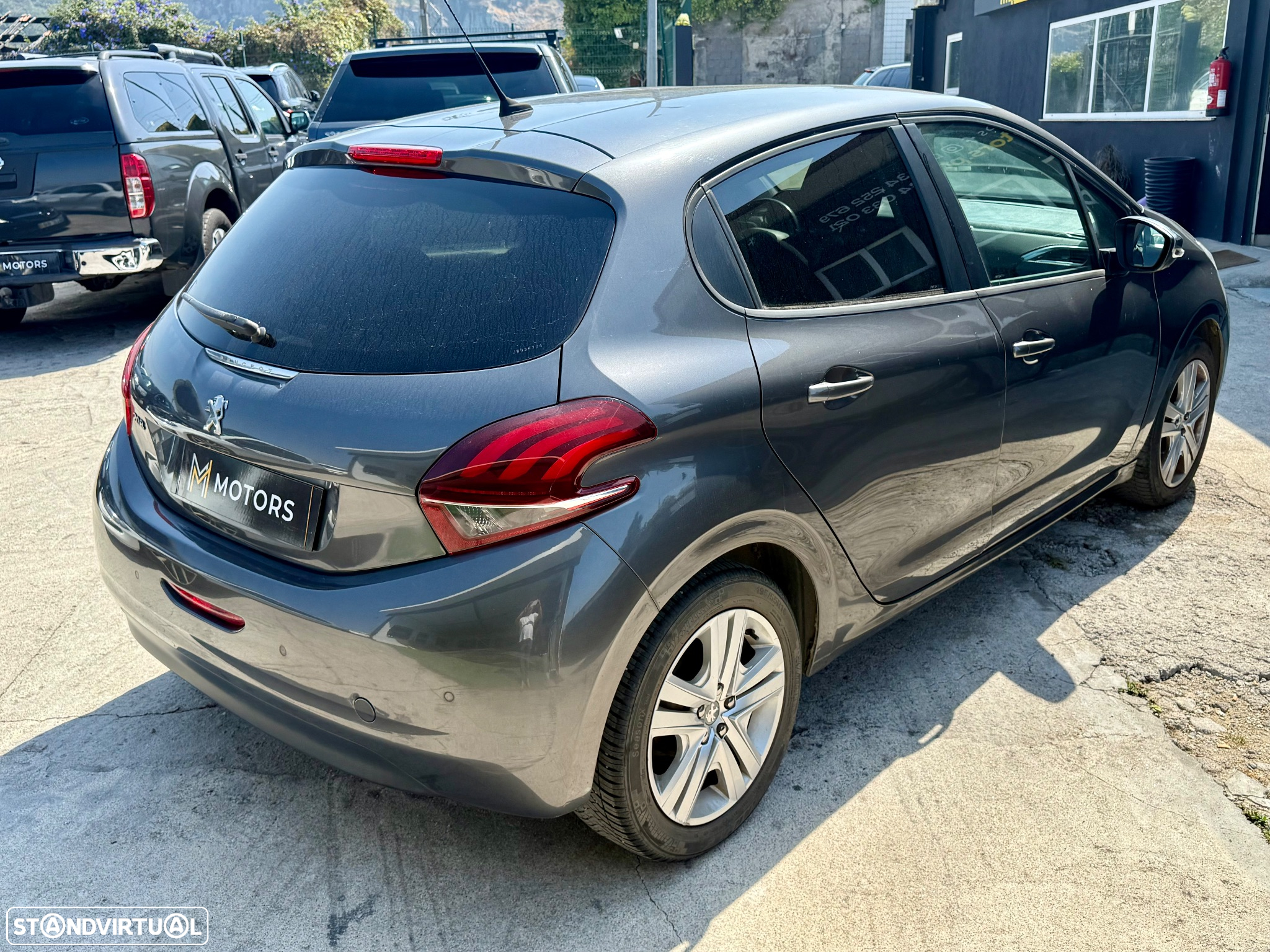 Peugeot 208 1.2 PureTech Style - 37