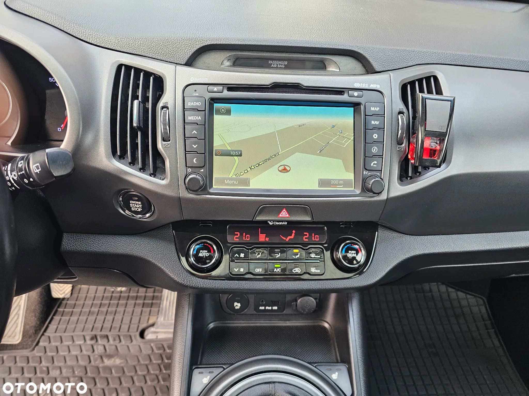 Kia Sportage 2.0 CRDI XL - 34