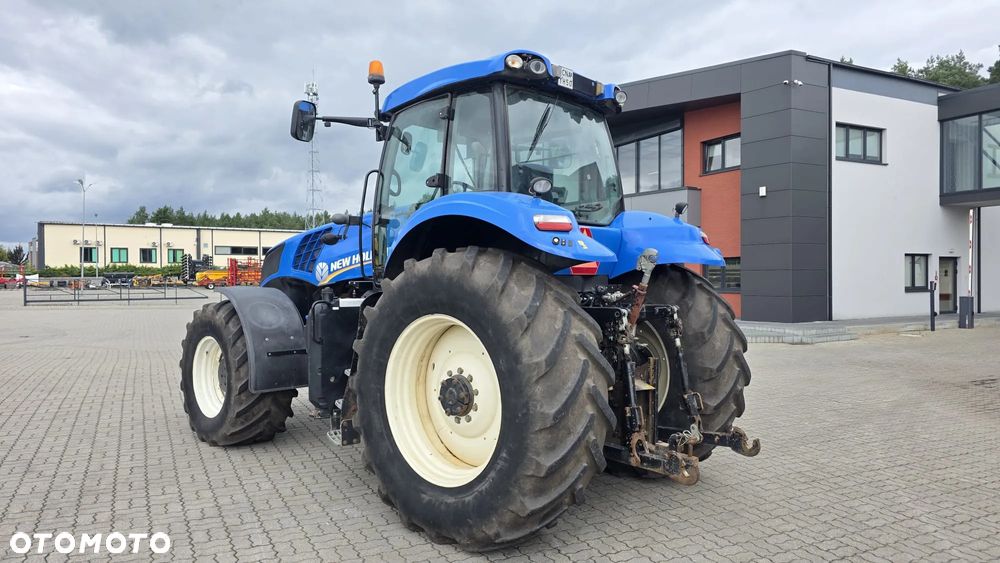 New Holland T8.300 - 3