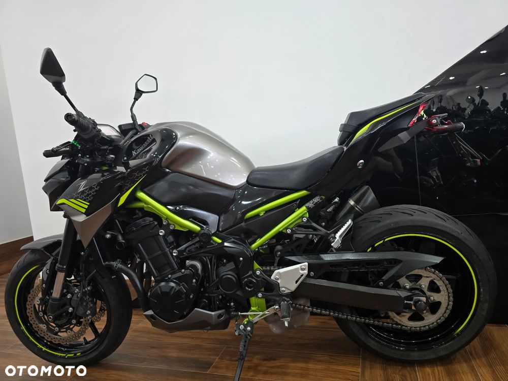 Kawasaki Z - 8