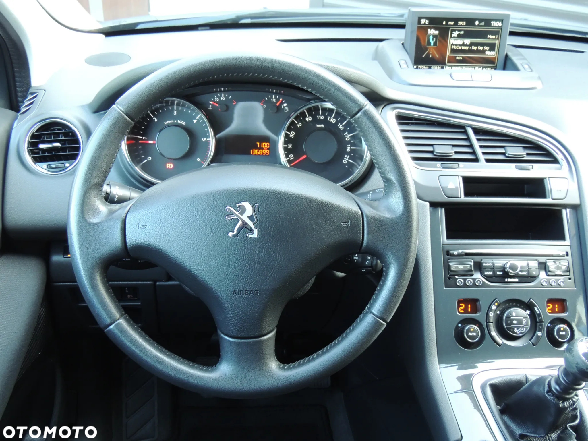 Peugeot 5008 - 6