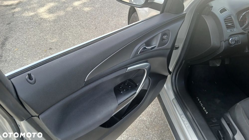 Opel Insignia 2.0 Turbo Design Edition - 11