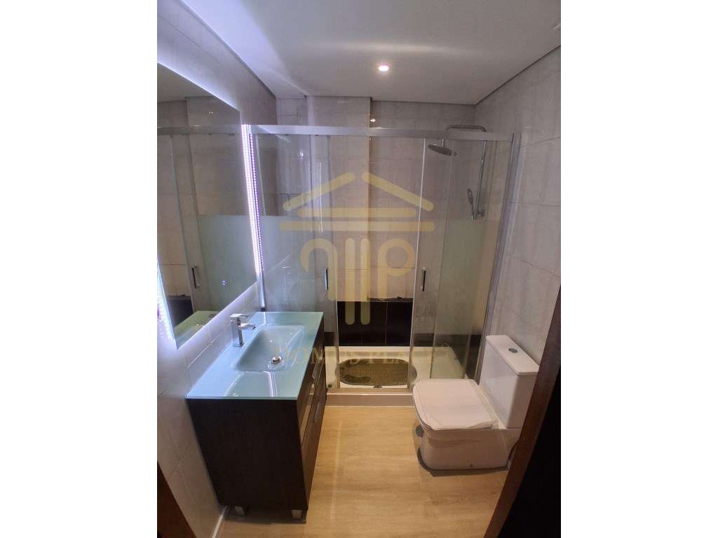 T2 em Baguim do Monte com lugar de garagem - Junto ao Metro da Camp... - Grande imagem: 4/16