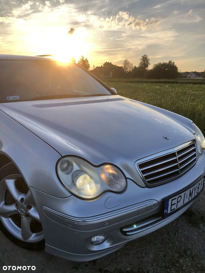 Mercedes-Benz Klasa C 220 CDI Automatik Avantgarde - 3