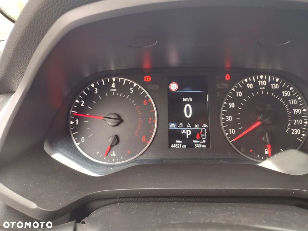 Renault Captur 1.3 TCe Intens EDC - 6