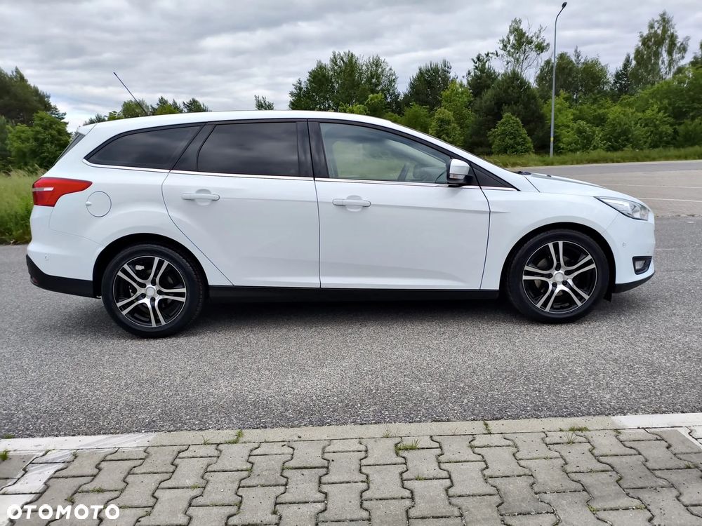 Ford Focus 1.5 TDCi DPF Start-Stopp-System Titanium - 19
