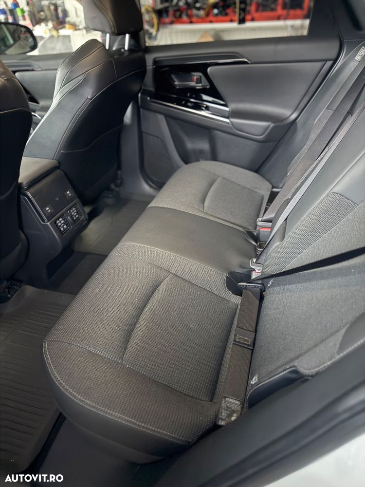 Toyota BZ4X 150 KW FWD (4x2) Exclusive - 8