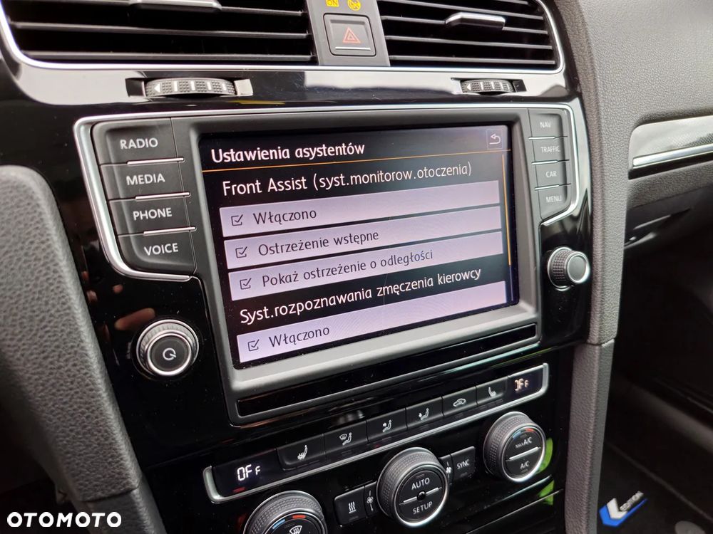 Volkswagen Golf VII 2.0 TDI BMT Highline EU6 - 14