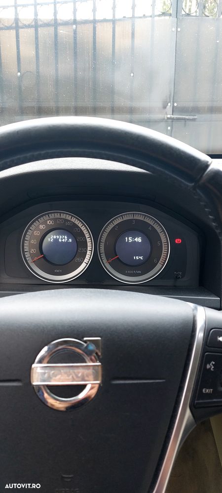 Volvo V60 DRIVe Start-Stop Kinetic - 7