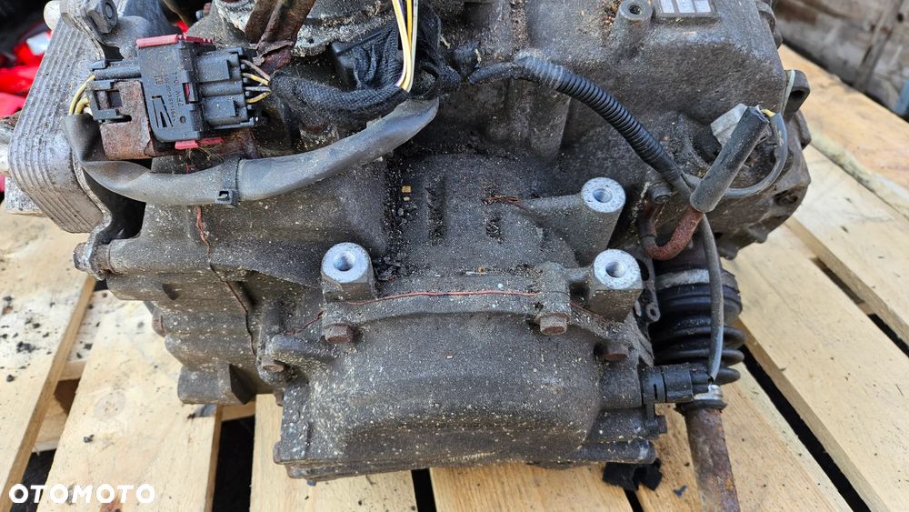 Opel Corsa D 1.4 16V skrzynia biegów automat 60-40SN 55556673A - 4