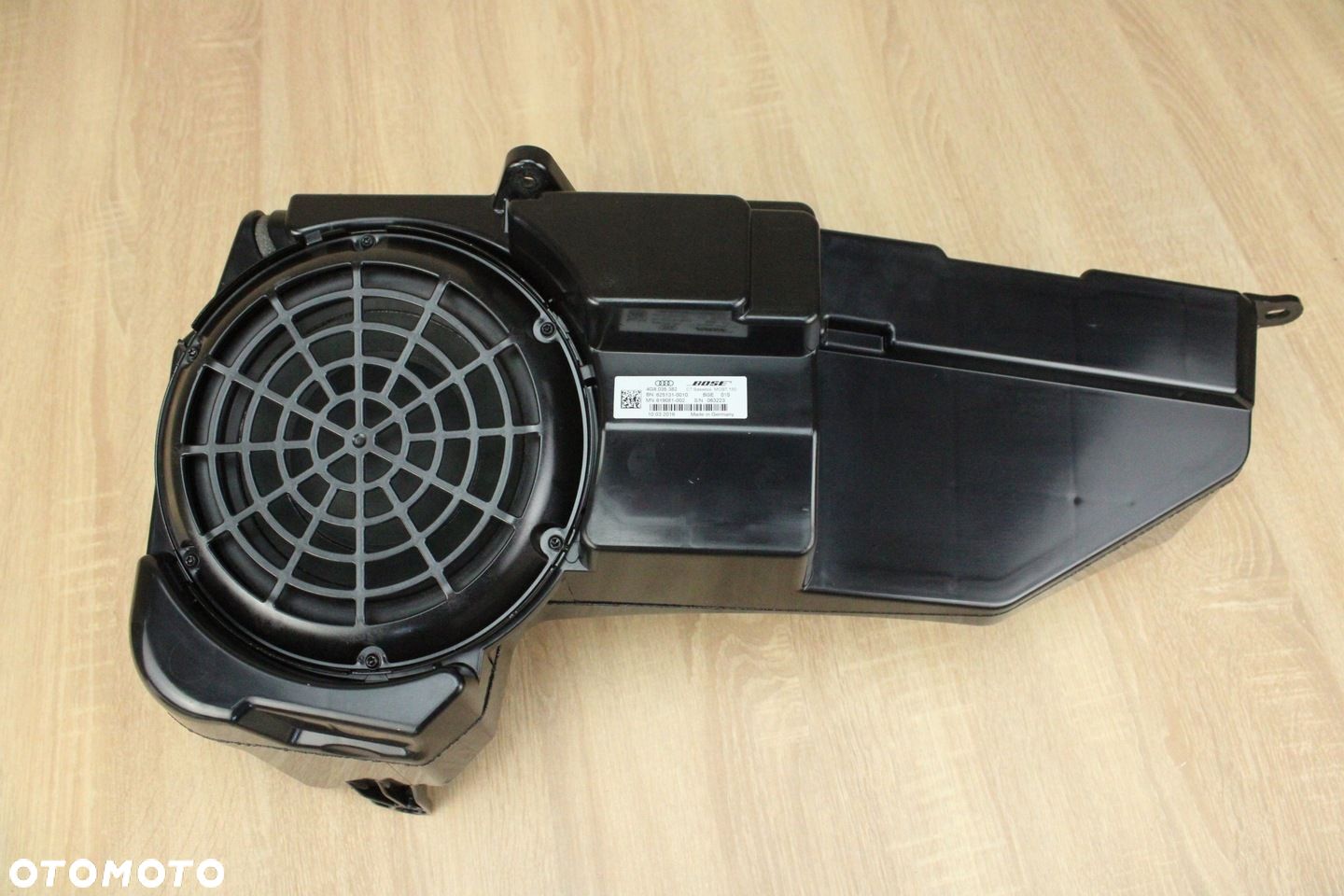 ORYGINALNY GŁOŚNIK SUBWOOFER BOSE AUDI A7 C7 LIFT 4G8035382 32km - 1