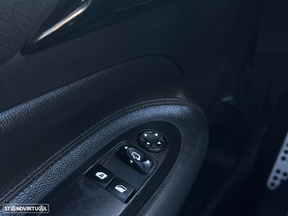 Citroën DS3 1.6 BlueHDi Sport Chic - 18