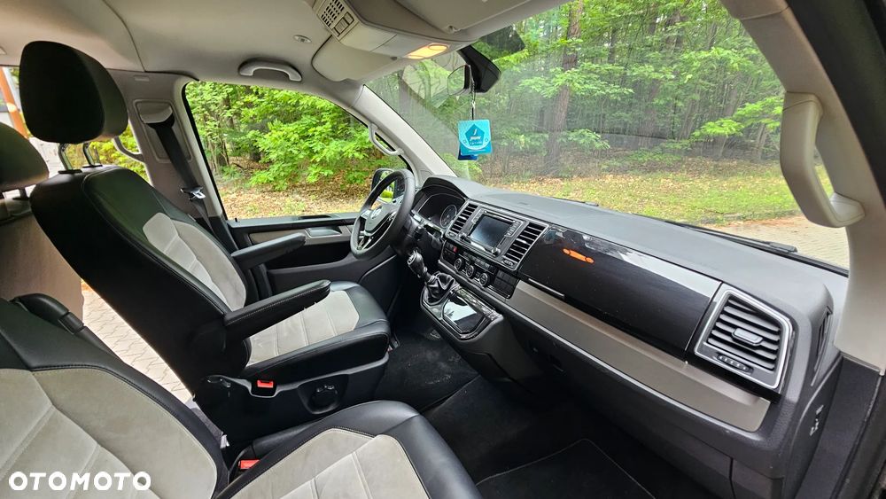 Volkswagen Multivan - 33