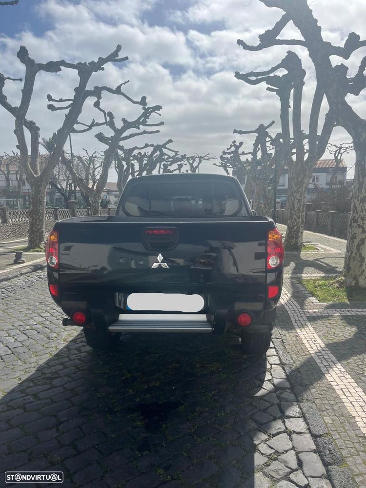 Mitsubishi L200 2.5 TD Strakar Elegance HT - 3