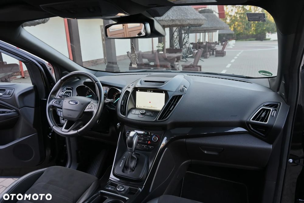 Ford Kuga 1.5 EcoBoost 4x4 ST-Line - 30