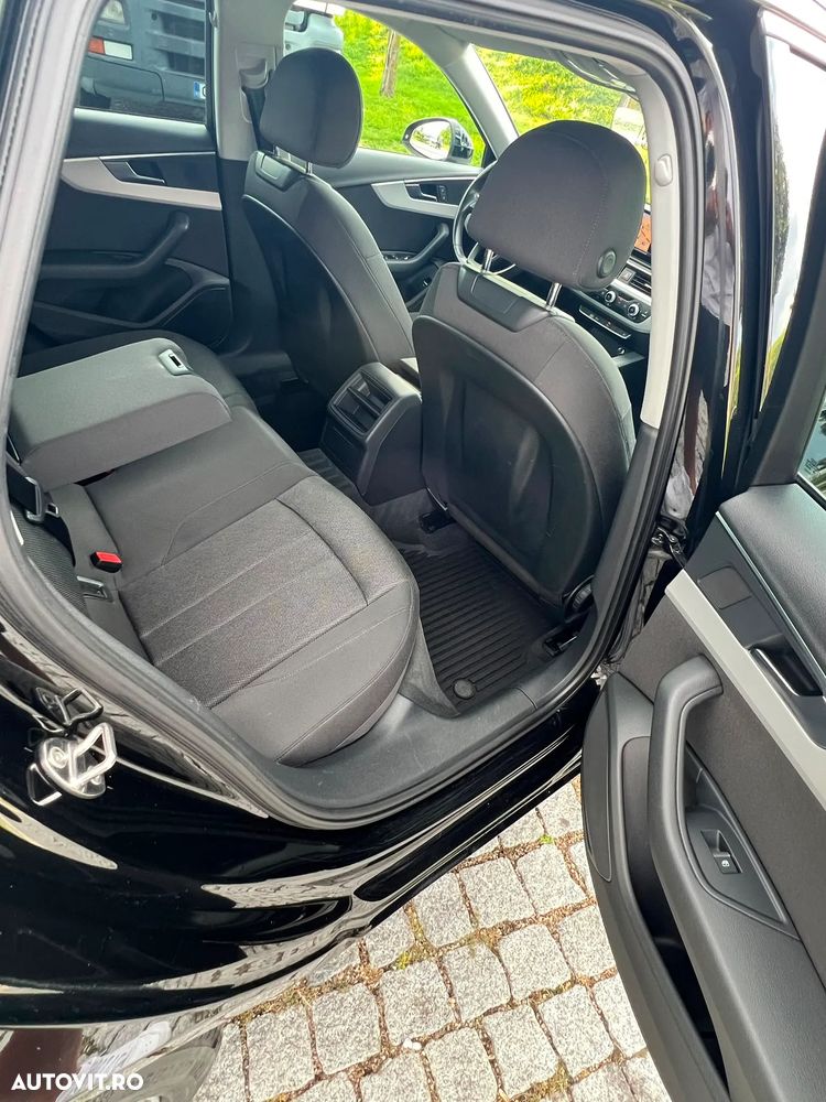 Audi A4 Avant 35 TDI S tronic design - 12