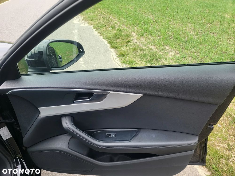 Audi A4 Avant 2.0 TDI - 11