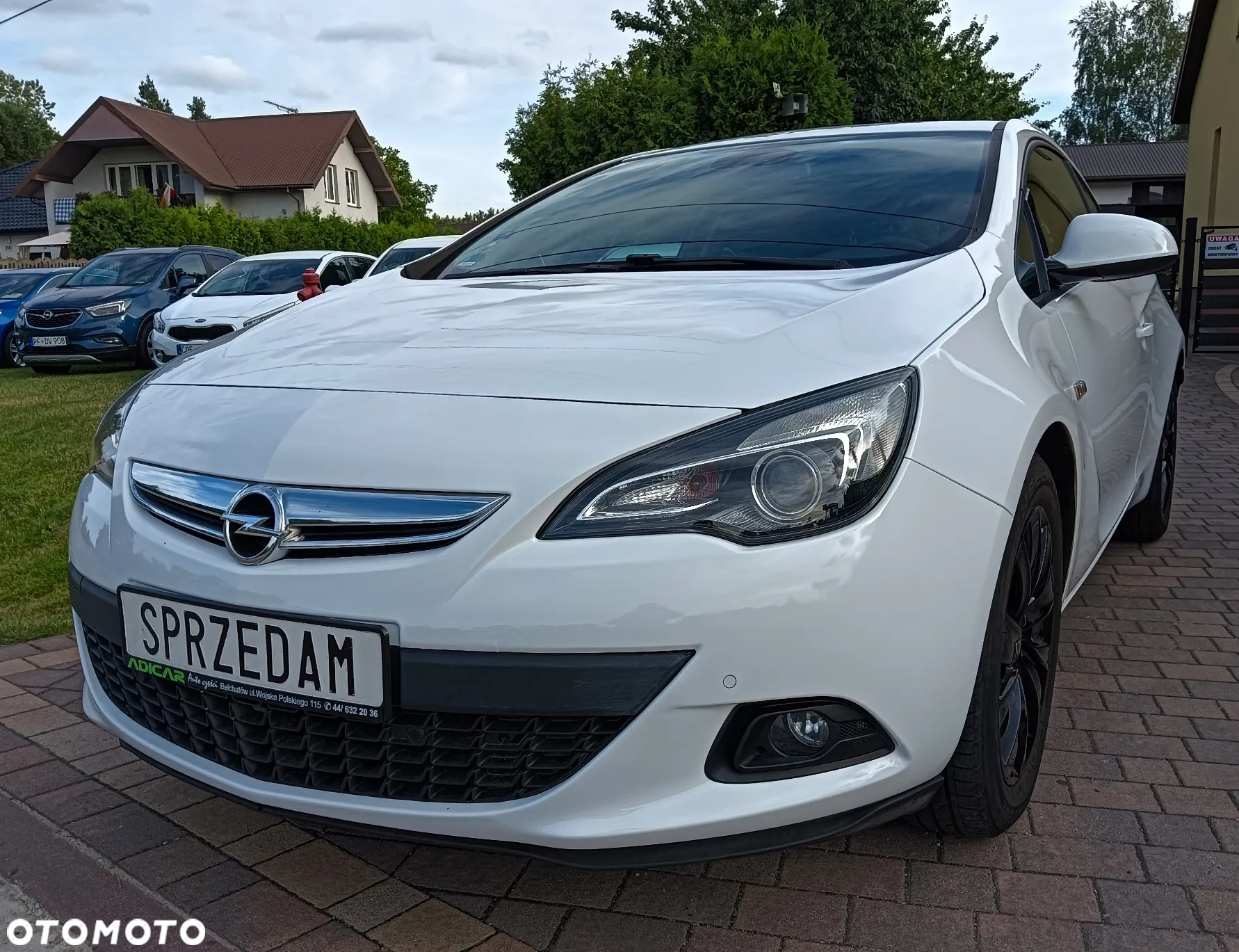Opel Astra GTC 1.4 Turbo Edition - 3