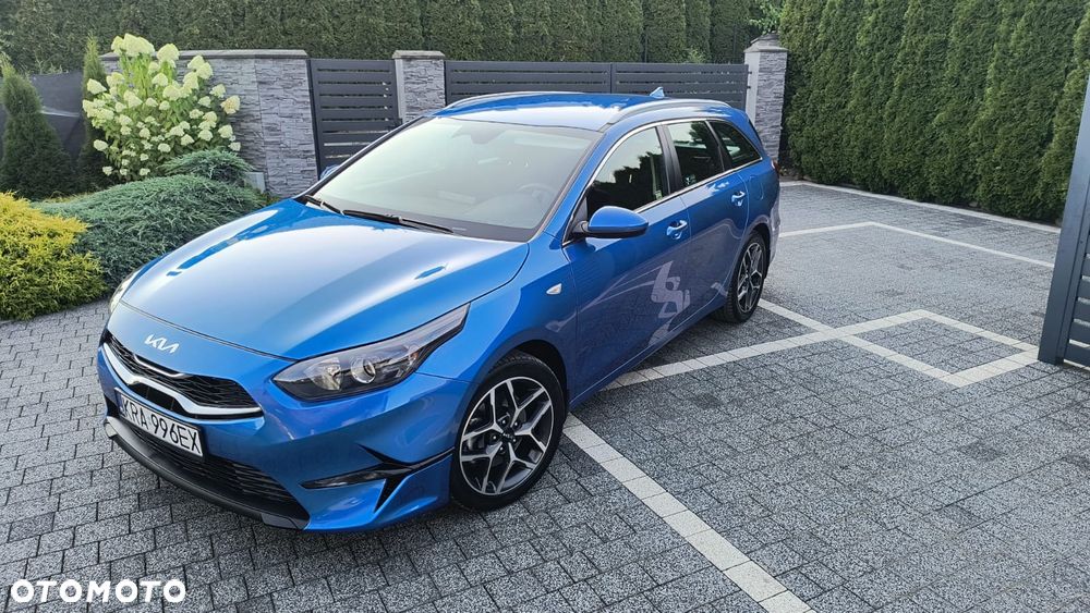 Kia Ceed - 1
