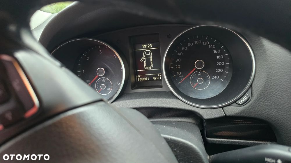 Volkswagen Golf V 2.0 TDI Trendline - 6
