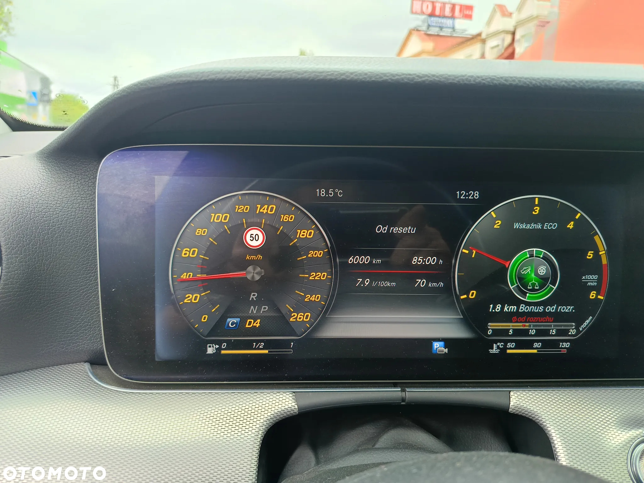 Mercedes-Benz Klasa E 350 d T 9G-TRONIC Avantgarde - 37