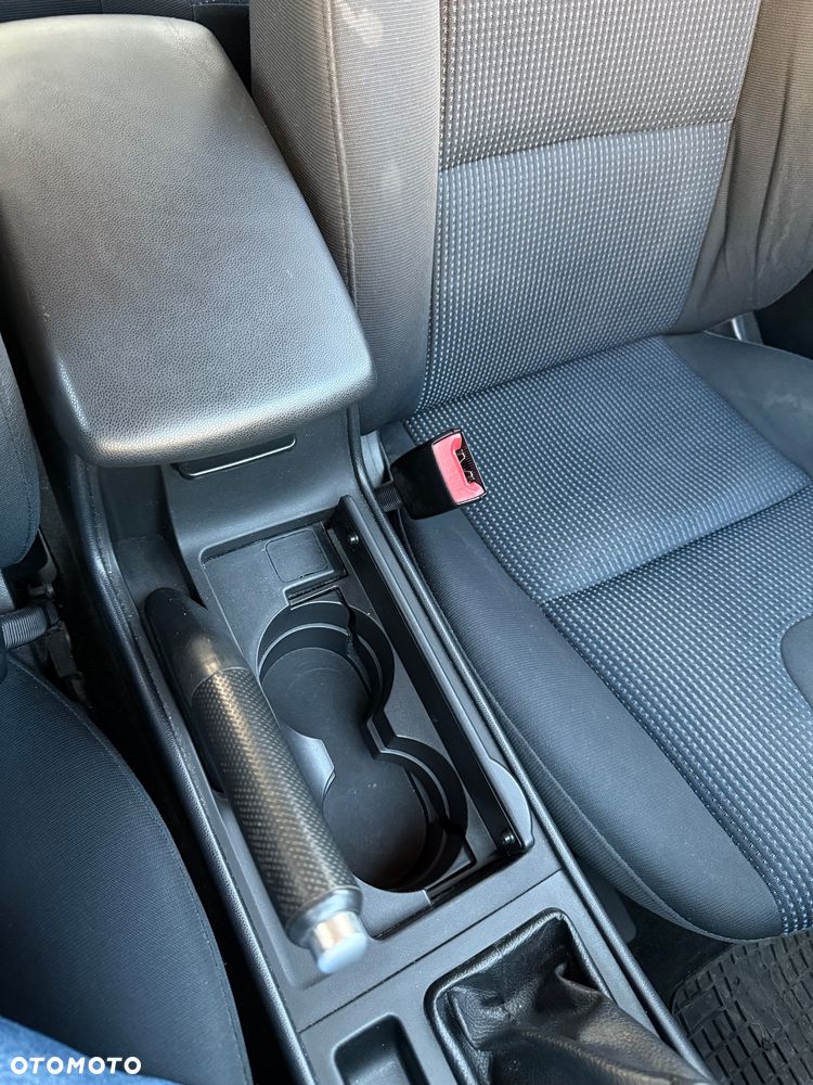 Mazda 3 1.6 Sport Exclusive - 11