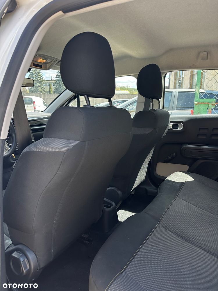 Citroën C3 BlueHDi 100 S&S FEEL PACK - 21