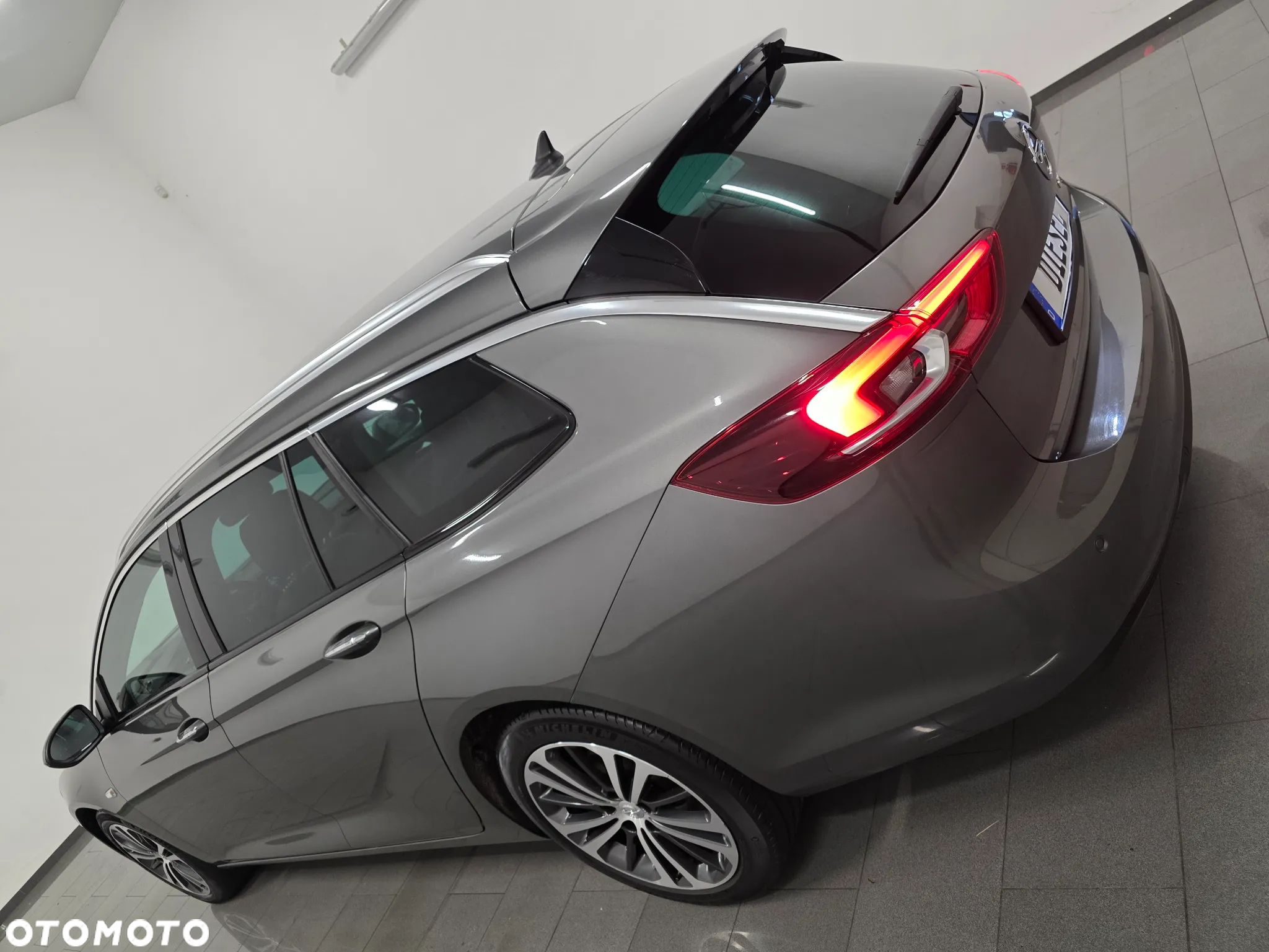 Opel Insignia Sports Tourer 2.0 Diesel Exclusive - 34