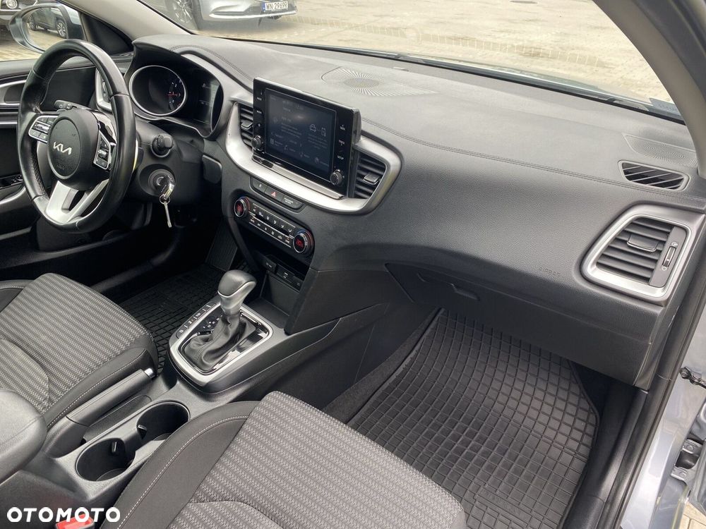 Kia Ceed - 17
