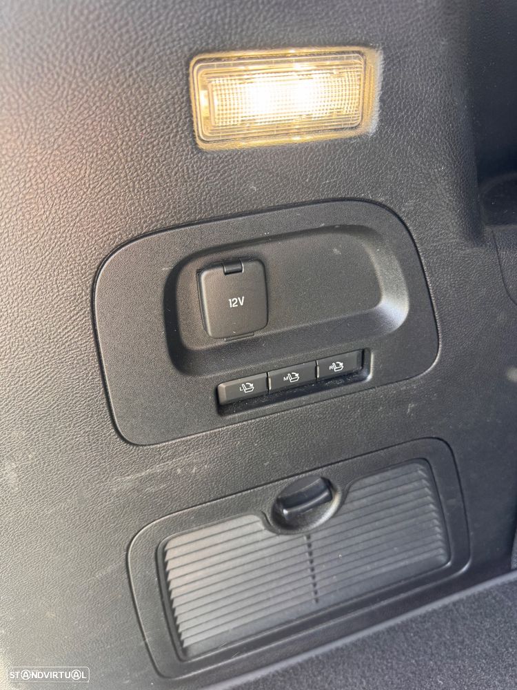 Ford S-Max 2.0 TDCi Titanium - 10