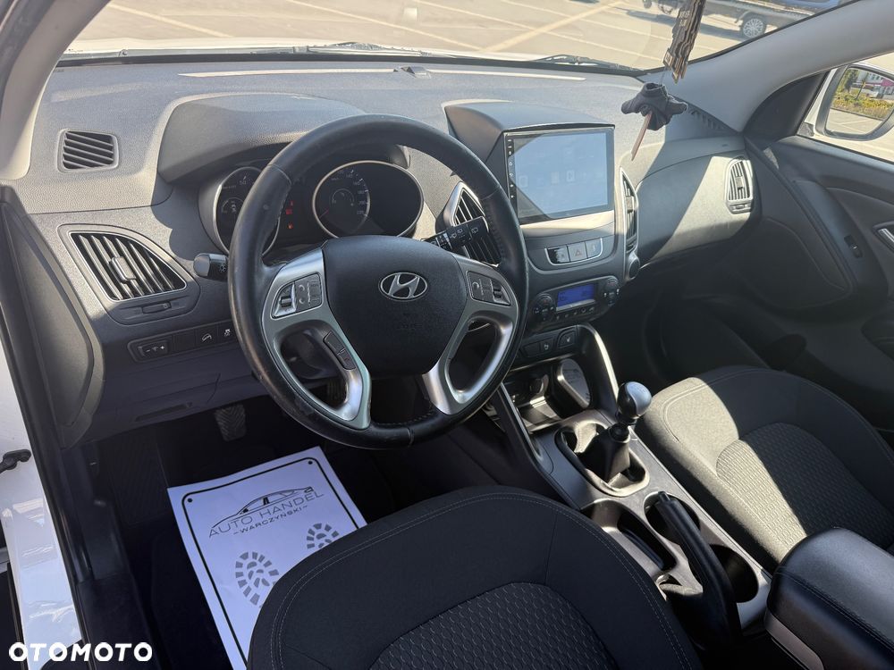 Hyundai ix35 1.6 2WD UEFA EURO 2012 Edition - 8