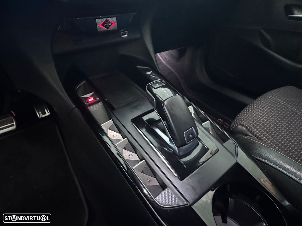 DS DS3 Crossback 1.2 PureTech Performance Line EAT8 - 12