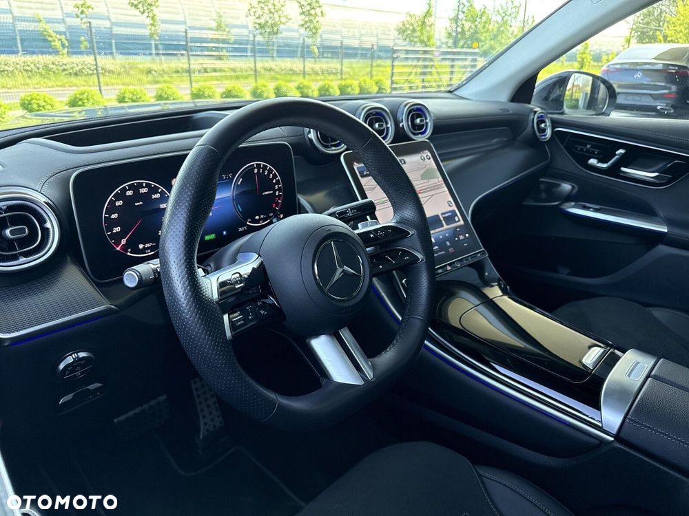 Mercedes-Benz GLC - 10