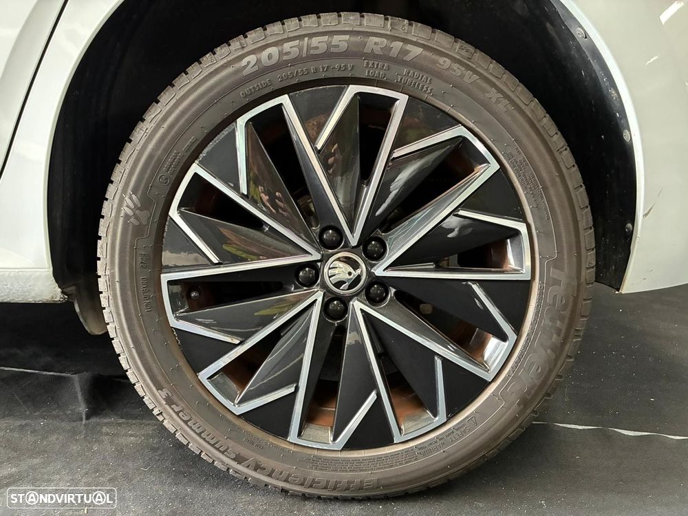 Skoda Kamiq 1.0 TSI Ambition DSG - 11