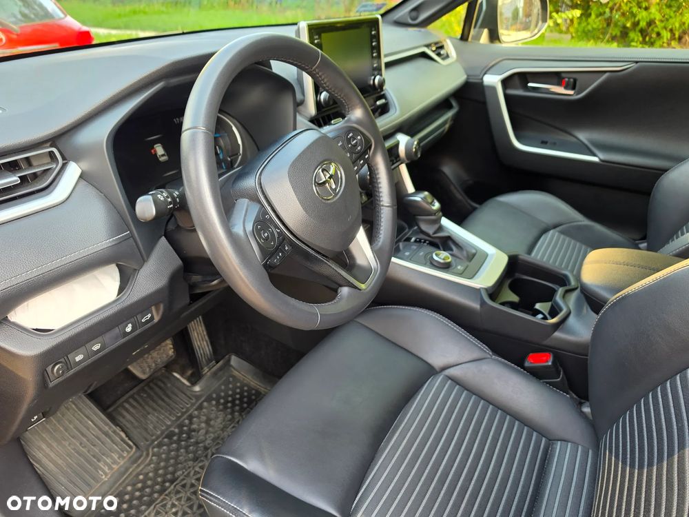 Toyota RAV4 2.5 Hybrid Black Edition by JBL 4x4 - 20