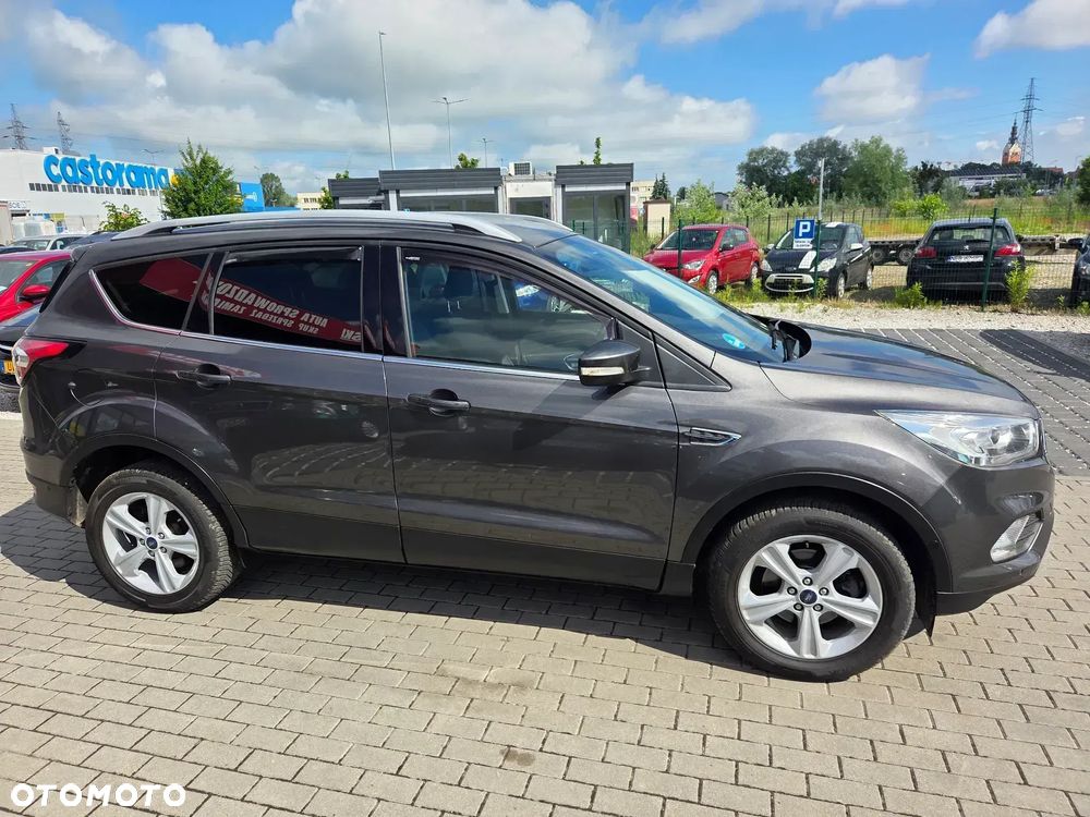 Ford Kuga 1.5 EcoBoost FWD Edition ASS MMT6 - 2