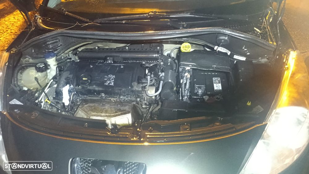 Peugeot 207 1.4 16V Open - 7