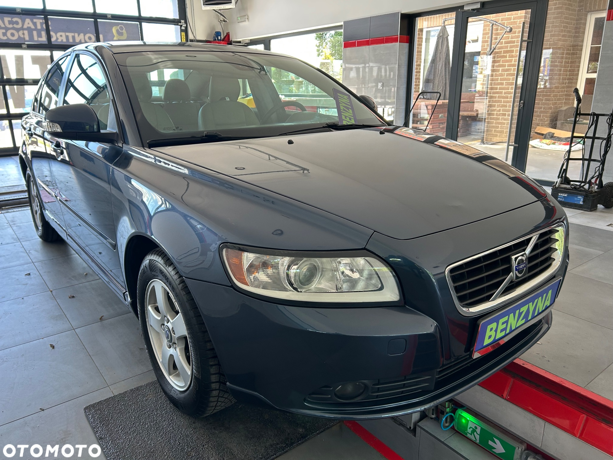 Volvo S40 1.6 Momentum - 11
