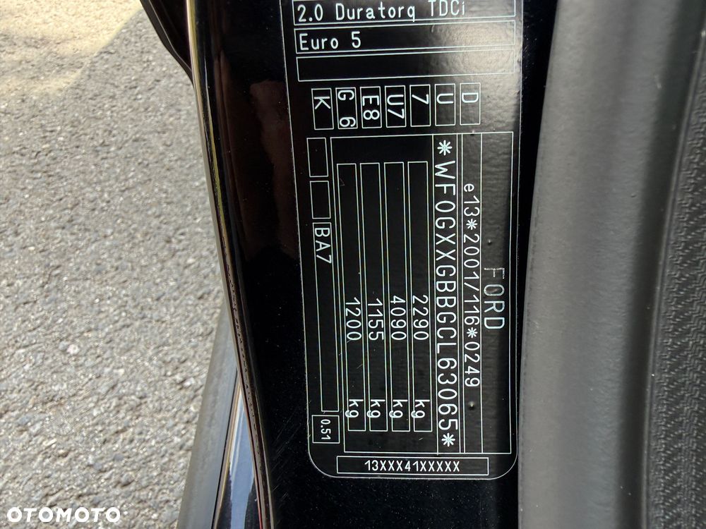Ford Mondeo - 37