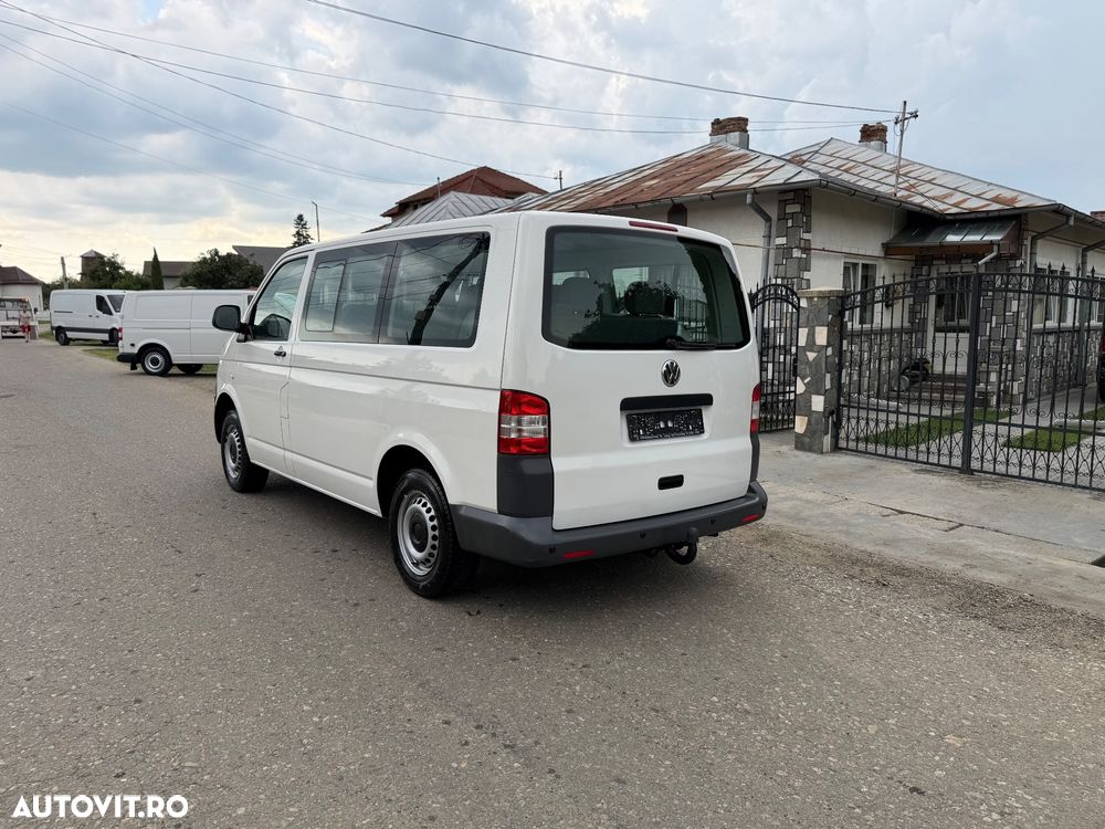 Volkswagen Transporter - 2
