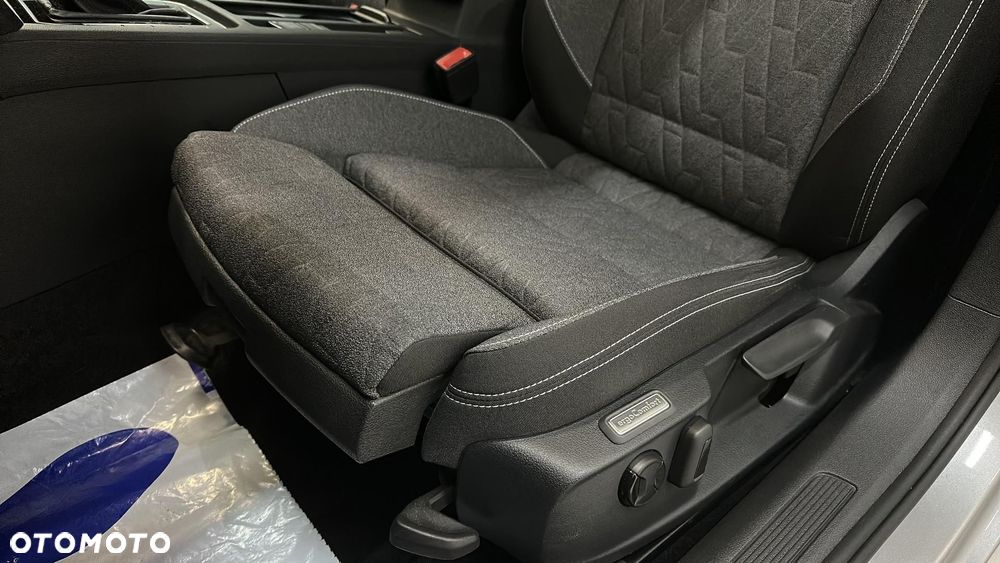 Volkswagen Passat 1.5 TSI EVO Business DSG - 14