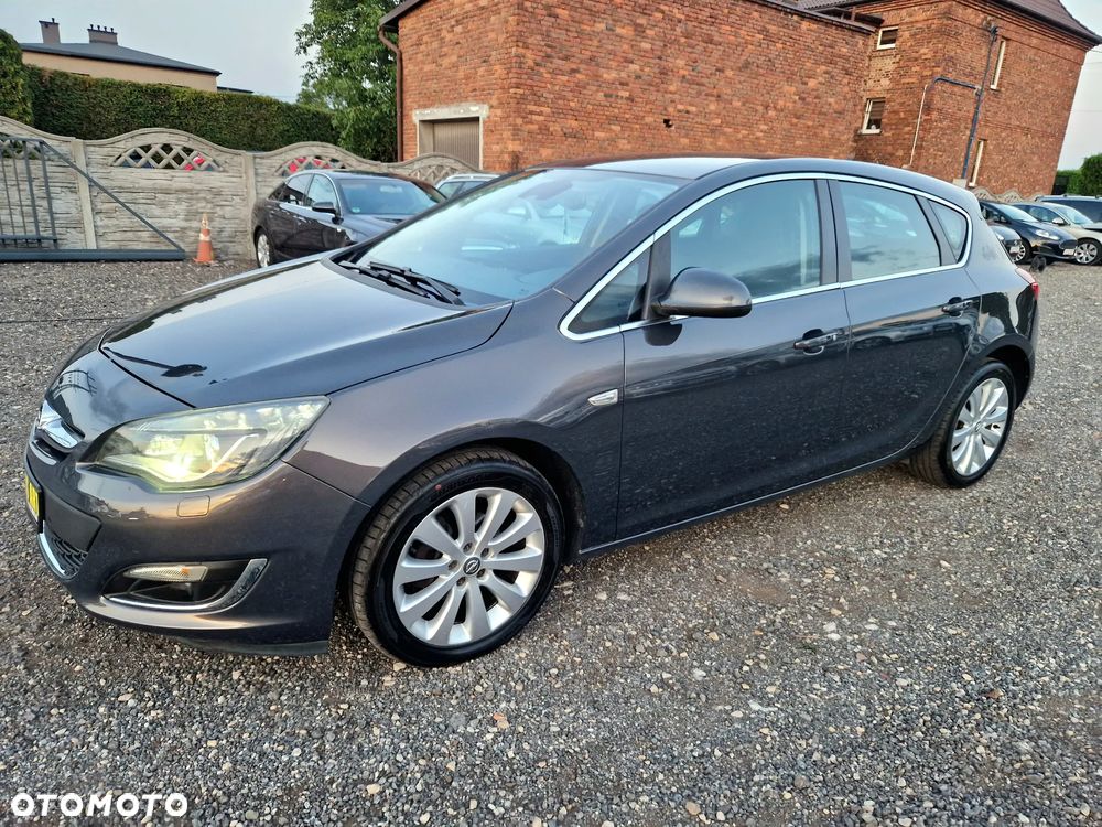Opel Astra 1.4 Turbo Exklusiv - 5