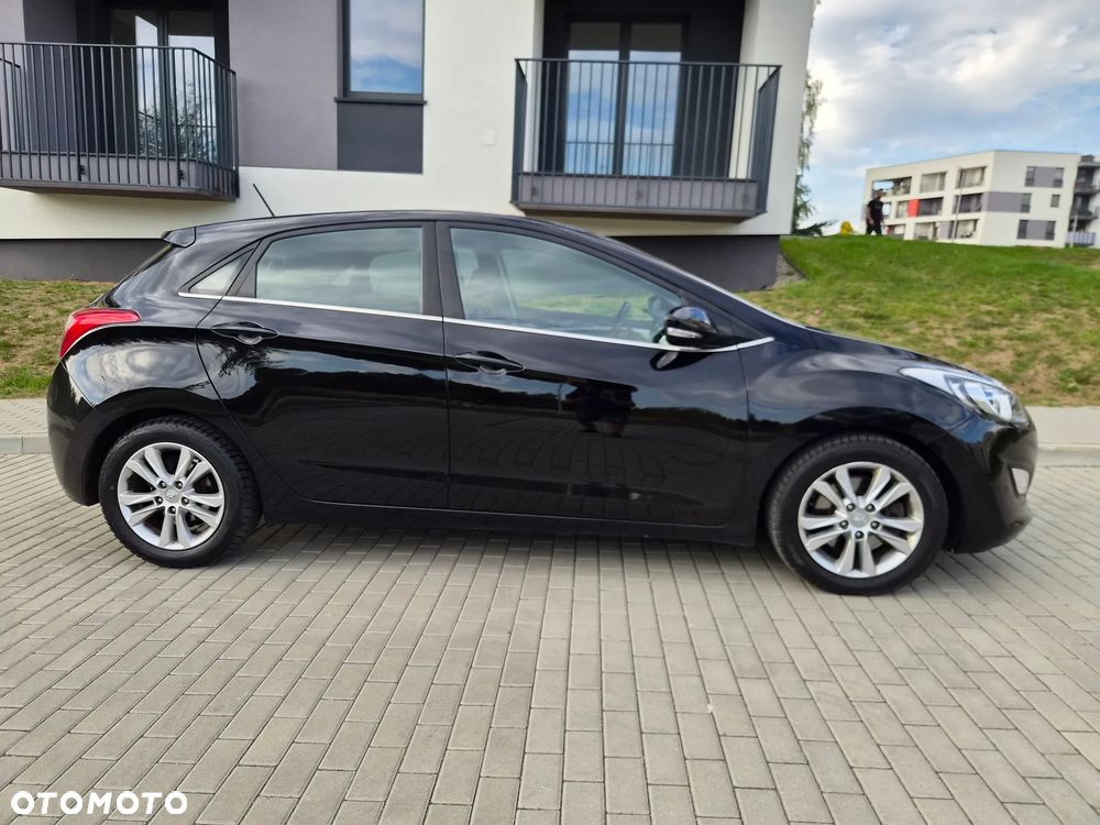 Hyundai i30 - 22
