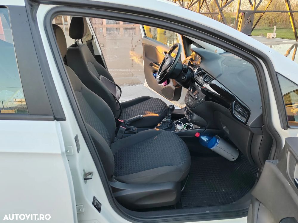 Opel Corsa 1.4 ECOTEC Selection - 11